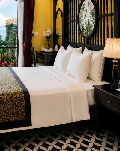 디럭스 킹룸 — Babeeni Family Hotel Sapa